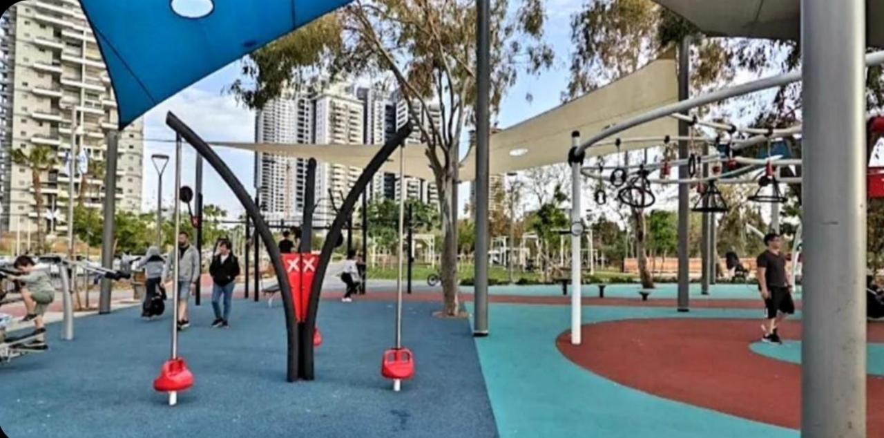 מלון דירות על הים בת ים 39 외부 사진