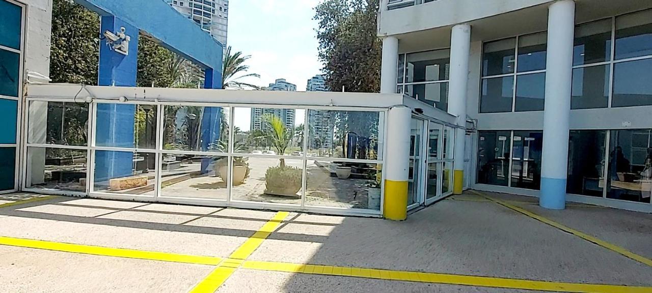 מלון דירות על הים בת ים 39 외부 사진
