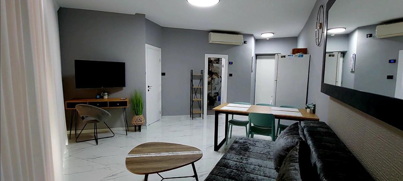 מלון דירות על הים בת ים 39 외부 사진